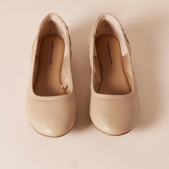 Amazon Essentials Shoes - Amazon Essentials Women's Belice Ballet Flat Beige Size 7W (wide) NEW
